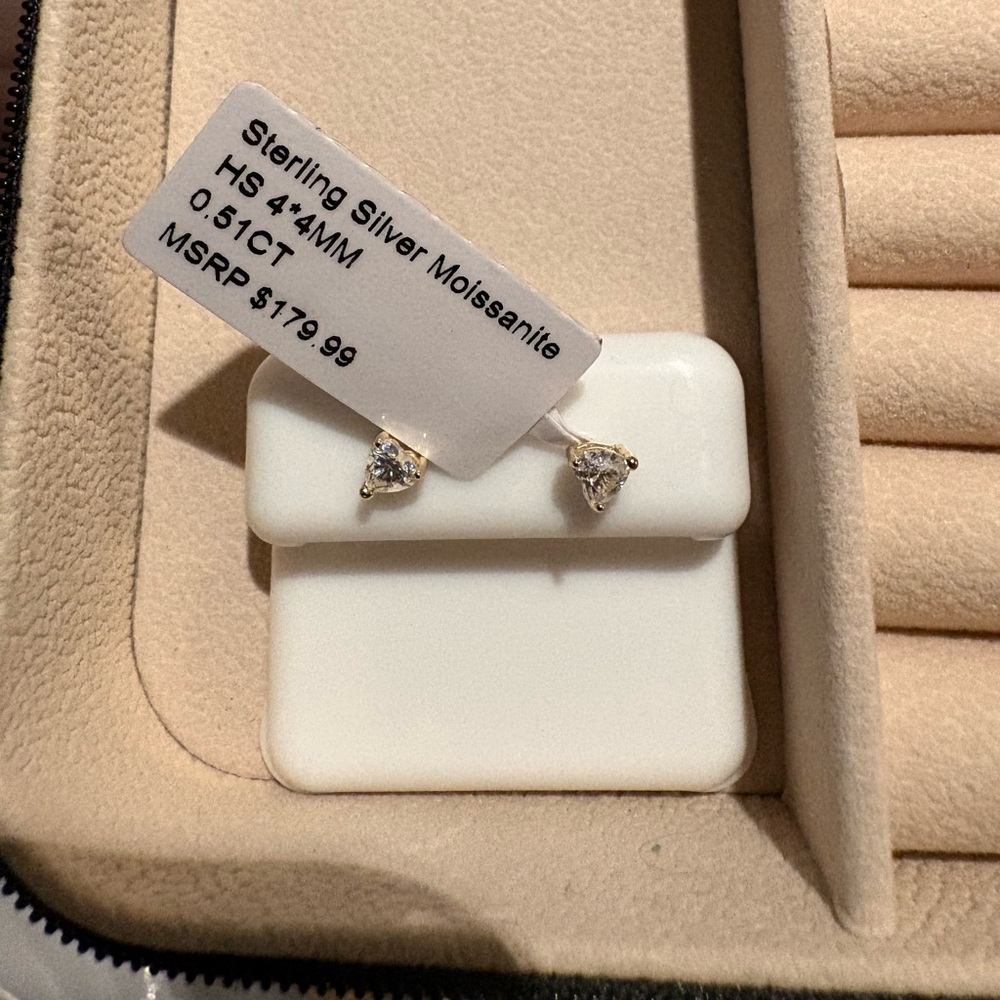 925 sterling silver – gold over - Moissanite – Heart stud – Earrings – 4.4mm